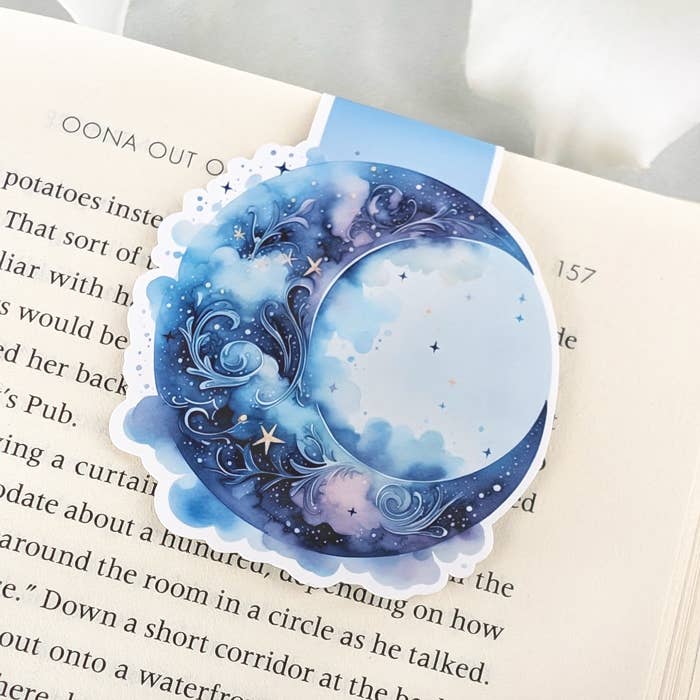 Magnetic Bookmark - Celestial bookmark - Ornamental moon