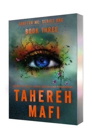 Ignite Me Deluxe Limited Edition: Tahereh Mafi